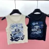 Hochwertige Chanel Weste im weißen Strick-Stickerei-Stil