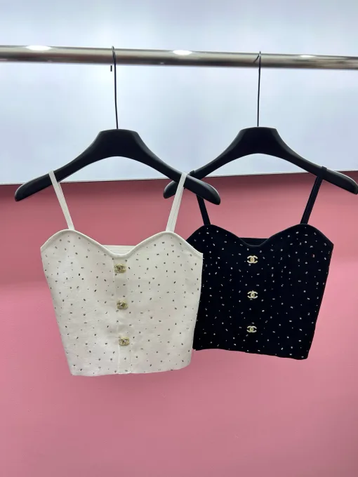 Chanel Hosenträger in Premium-Qualität, weißer Strick, Strass, Luxus