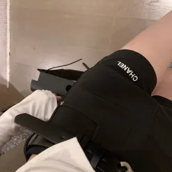 Hochwertige Chanel-Shorts in Schwarz, bestickte Kollektion