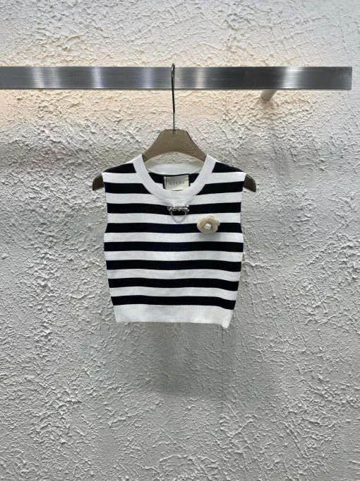 Hochwertige Gucci-Weste aus der Strickstreifenkollektion