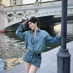 Hochwertiges Yves Saint Laurent Hemd im Blue Denim Logo Style