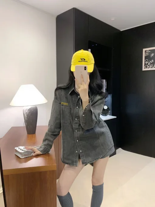 Hochwertige Miu Miu Hemd Denim Monogramm Kollektion