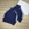 Hochwertiger Adidas Mantel im Casual Style