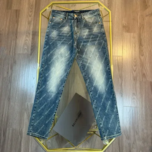 Balenciaga Jeans in Premiumqualität, Kollektion Blue Denim Washed