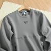 Hochwertige Prada Sweatshirts Graue Stricklogo-Kollektion