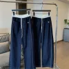 Bestseller-Kollektion aus Denim-Stickereien von Celine Jeans