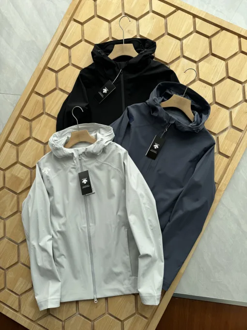 Premium Qualität Descente Mantel Schwarz Atmungsaktiv Luxus