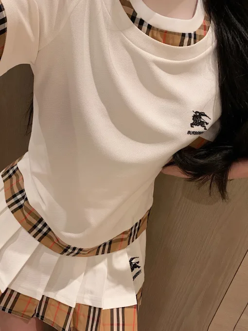Premium Qualität Burberry Kurzarm Schwarz Bestickt Luxus