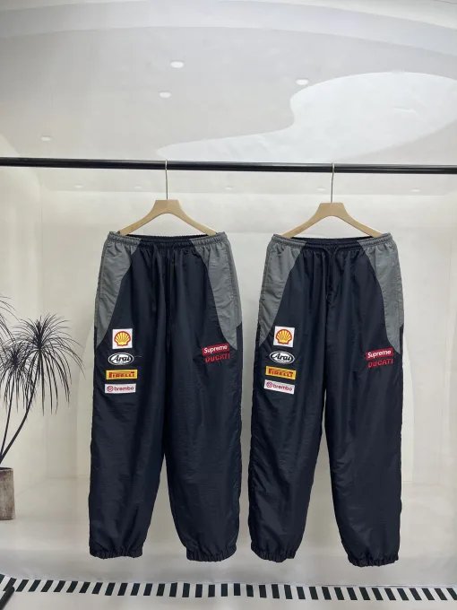 Premium Supreme Jacken Schwarzes Logo Luxus