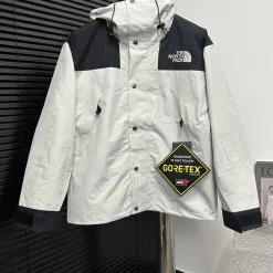 Bestseller The North Face Jacken im klassischen Stil
