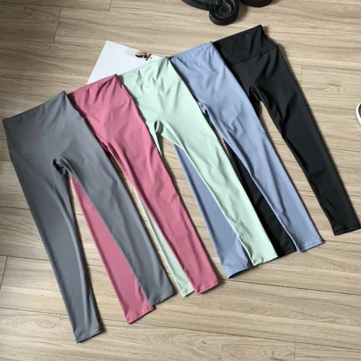 Hochwertige Lululemon Leggings in Schwarz, Spandex, Streetwear-Stil