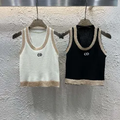 Luxuriöse Dior Weste im Goldstrick-Stil mit Stickerei