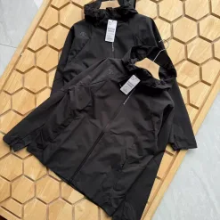 Bestseller Descente Jacken Schwarz Atmungsaktiv Luxus