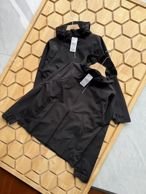 Bestseller Descente Jacken Schwarz Atmungsaktiv Luxus
