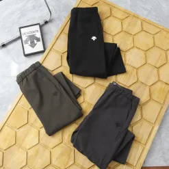 Hochwertige Arbeitshose für den Alltag, schwarzer Strick, klassischer Stil