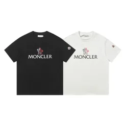 Luxus-Kollektion mit kurzen Ärmeln aus roter Baumwolle von Moncler