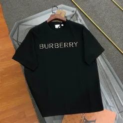 Bestseller Burberry Kurzarm-Kollektion mit schwarzem Logo