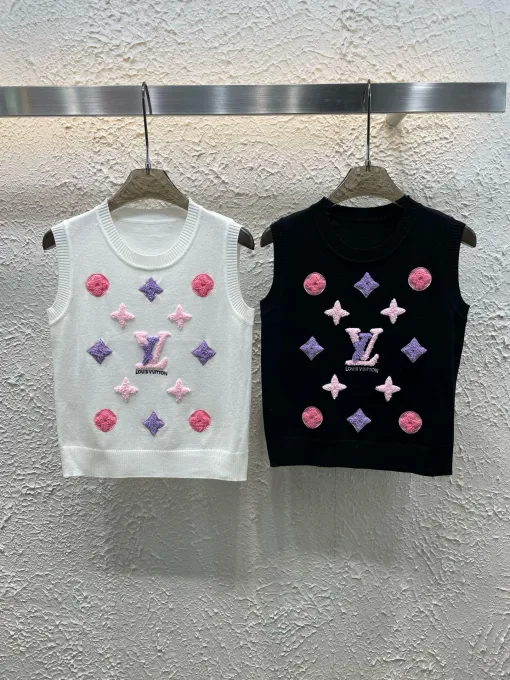 Hochwertige Weste von Louis Vuitton aus weißer Strick- und Stickereikollektion