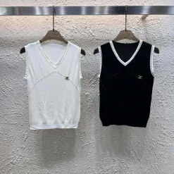 Hochwertige Celine Weste aus der weißen Strickkollektion