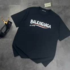 Hochwertiger Balenciaga-Stil mit kurzen Ärmeln aus Baumwolle