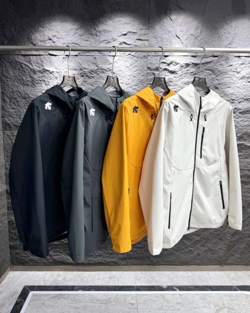 Hochwertige Descente Coats Black Breathable Collection