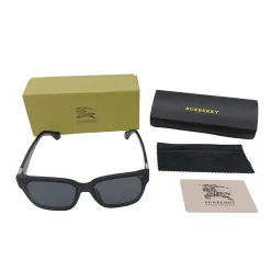 Luxus-Brille von Burberry in Schwarz im klassischen Stil