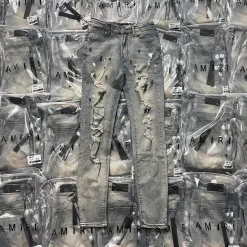 Luxuriöse Ami-Hose aus blauem Denim im Used-Look