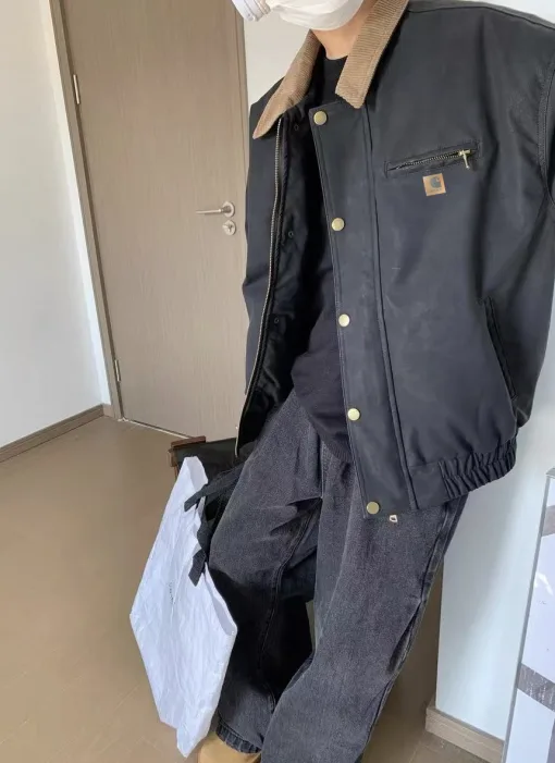 Hochwertige Carhartt Mäntel aus schwarzem Leder im Used-Look