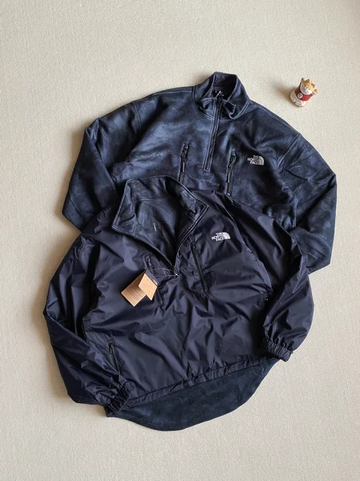 Hochwertiger The North Face Mantel aus Fleece im karierten Stil