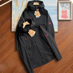 Hochwertige Mammut Mäntel Red Fleece Luxury