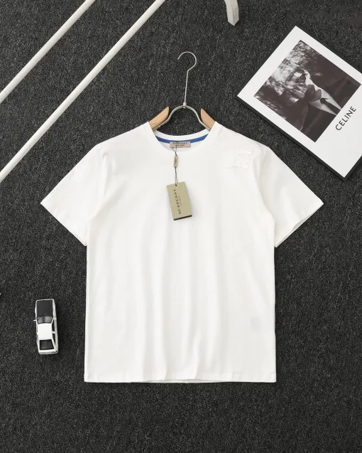 Luxus-Kollektion mit kurzen Ärmeln und weißer Stickerei von Burberry