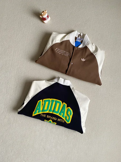 Bestseller Adidas Mäntel Schwarze Wolle Bestickte Kollektion