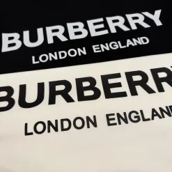 Hochwertige Burberry Kurzarm Schwarz Baumwolle Klassischer Luxus