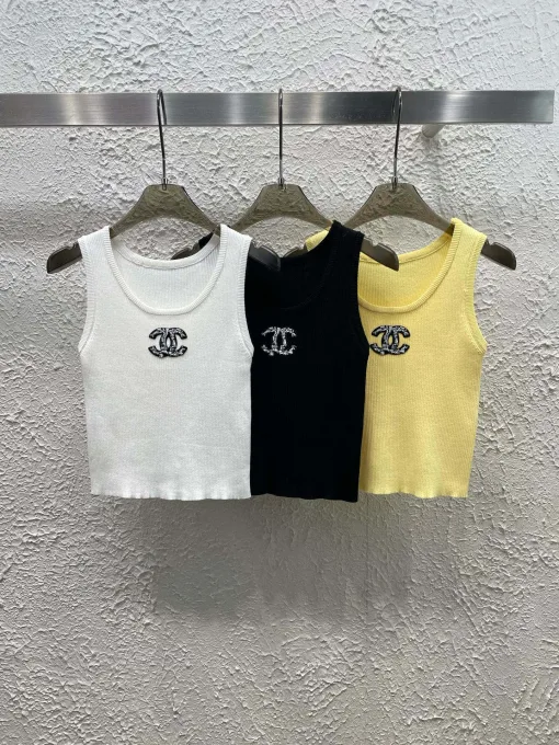 Meistverkaufte Chanel Weste im weißen Strick-Stickerei-Stil