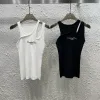 Hochwertige Dior Weste im weißen Stil