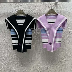 Hochwertige Chanel-Weste im schwarzen Strick-Stickstil