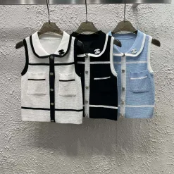 Chanel Weste in Premiumqualität, weißer Strick, bestickt, Luxus