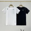 Hochwertiges Descente Kurzarm-Shirt im schwarz gestreiften Stil