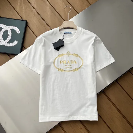 Luxus Prada T-Shirts Schwarz Baumwolle Washed Style