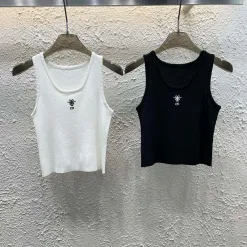 Hochwertige Dior Weste im weißen Strick-Stickerei-Stil