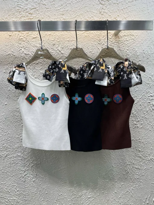 Premium Louis Vuitton Weste im weißen Strick-Stickerei-Stil