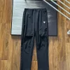 Hochwertige Descente-Hose in Schwarz, lässiger Stil