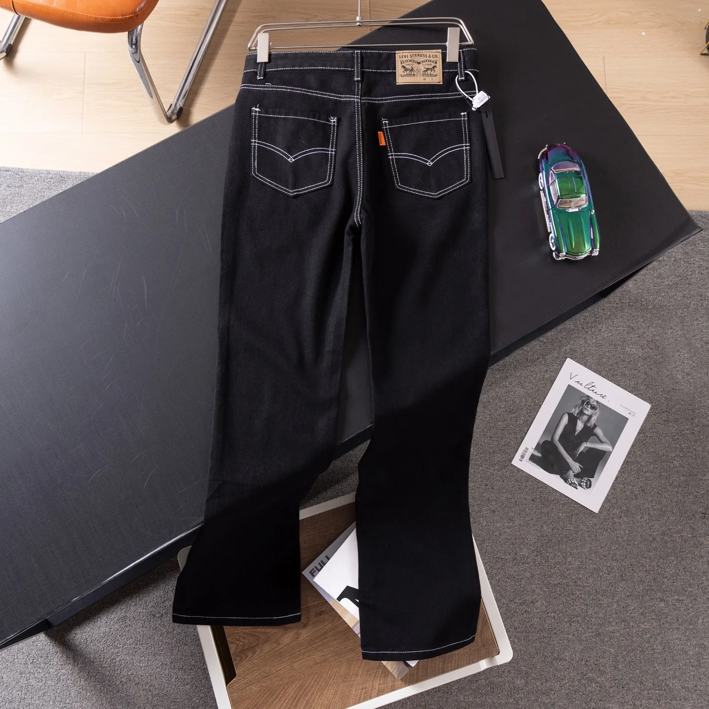 Levi's