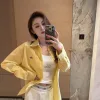Hochwertiges Alo-Shirt aus weißer Baumwolle, bestickte Kollektion