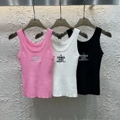 Luxus-Weste aus der Fendi-Kollektion mit rosa Strickstickerei