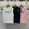 Hochwertige Chanel Weste im weißen Strick-Print-Stil