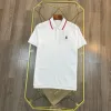 Luxuriöses Kurzarm-Shirt in Schwarz aus der klassischen Burberry-Kollektion
