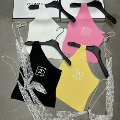 Hochwertige Chanel Weste Weiß Strick Kollektion