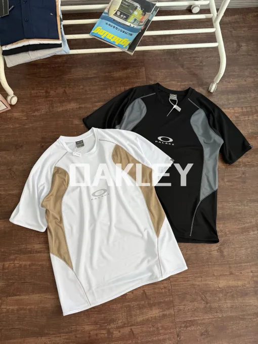 Hochwertige Oakley Kurzarm-Logo-Kollektion in Schwarz