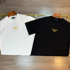 Luxus Prada Kurzarm Schwarz Stickerei Luxus